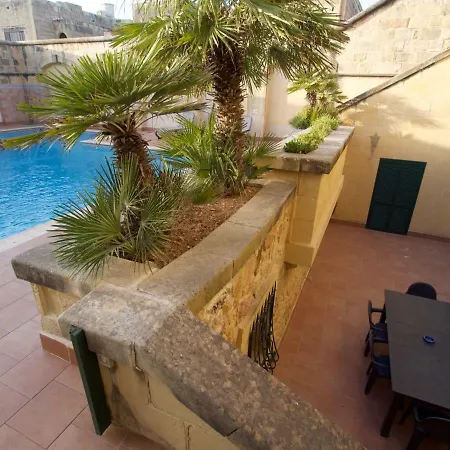 דירה Tal Mirakli Gozo Holiday Homes *