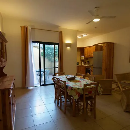 Tal Mirakli Gozo Holiday Homes Santu Pietru