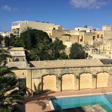 Tal Mirakli Gozo Holiday Homes דירה *