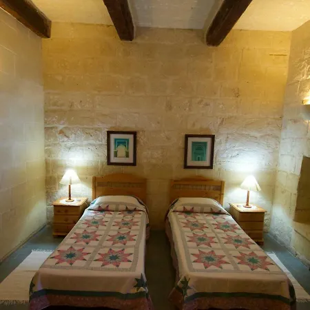 Tal Mirakli Gozo Holiday Homes * Santu Pietru