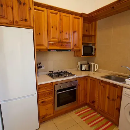 Tal Mirakli Gozo Holiday Homes * Santu Pietru